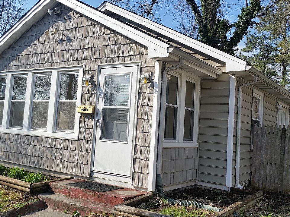1st image of 3 Vail Pl