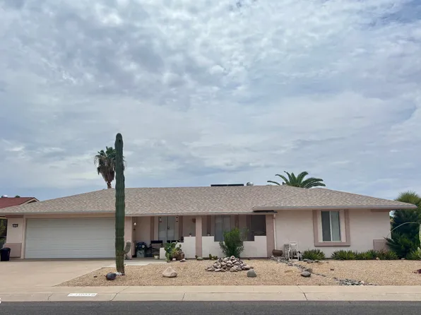 11033 W BLUEFIELD Court, Sun City, AZ 85351