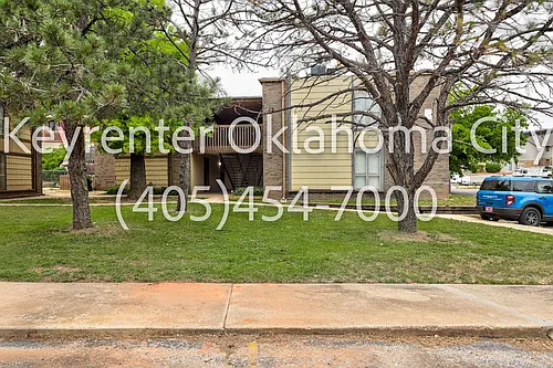 6554 N. Meridian Ave. Townhouse Photo 1