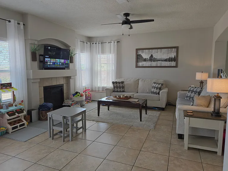970 Carnival Ct NW — Photo 8