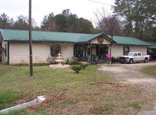 1052 State Highway 147, Zavalla, TX 75980
