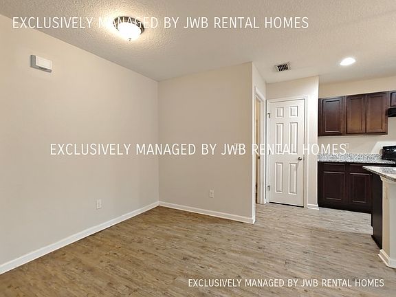 3rd image of 8133 Hewitt St