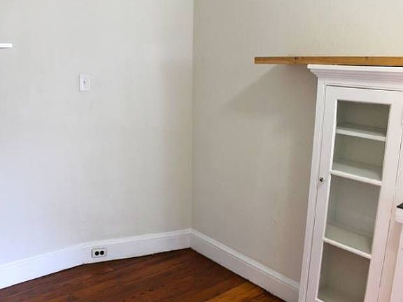 Breakfast nook