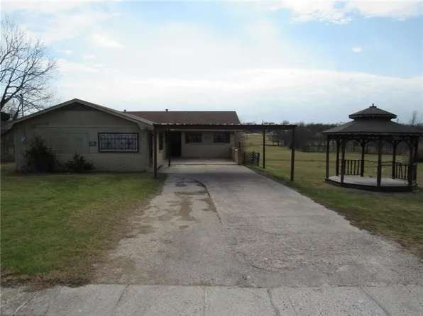 314 3rd St, Hillsboro, TX 76645