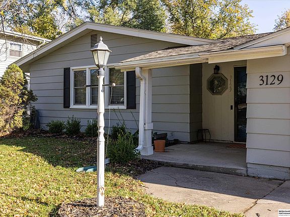 5th image of 3129 Cottonwood Ln