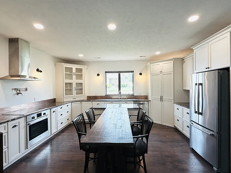 2961 Valley Stream Dr — Photo 35