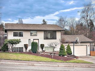 12028 NE 133rd Pl, Kirkland, WA 98034
