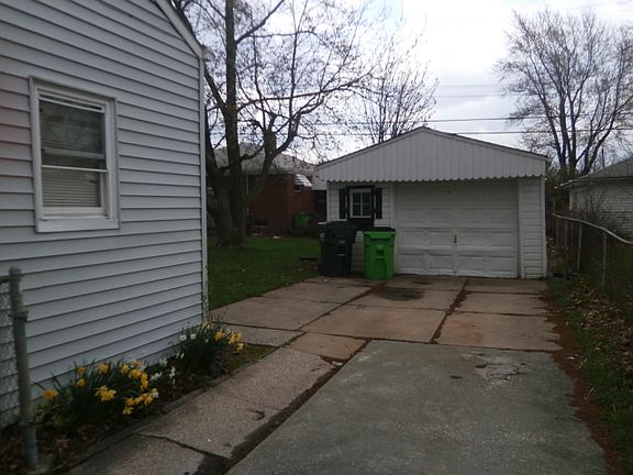 2nd image of 27170 Gary Ave