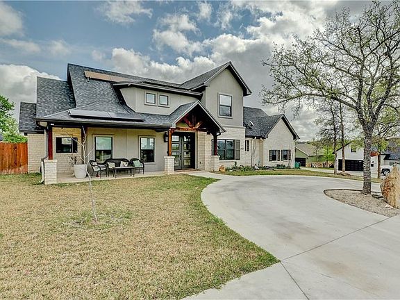2nd image of 603 Woodland Park Dr