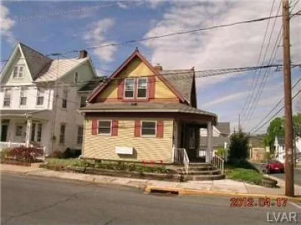 1756 Washington Ave, Northampton, PA 18067
