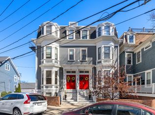 9 Thomas Park UNIT 7, Boston, MA 02127
