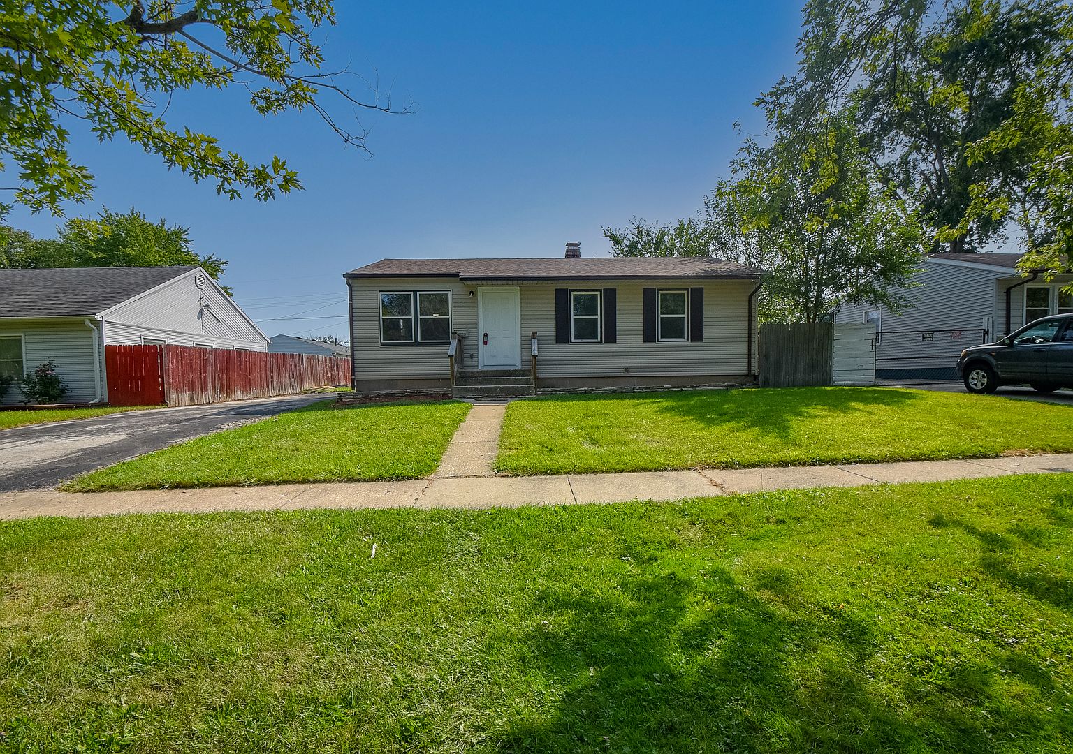 22225 Yates Ave, Sauk Village, IL 60411 Zillow
