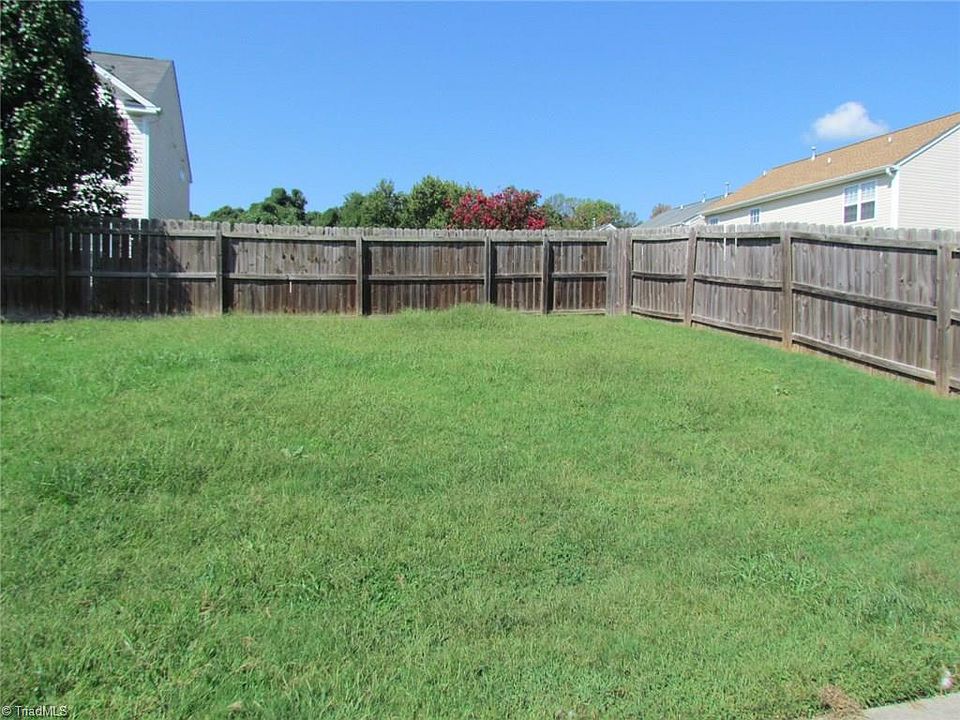 2nd image of 4627 Mallard Creek Dr