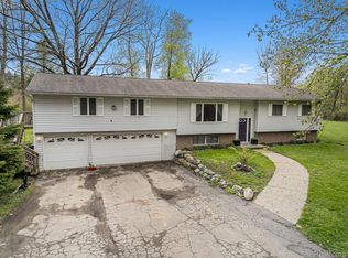 5959 Echo Ln, Oxford, MI 48371