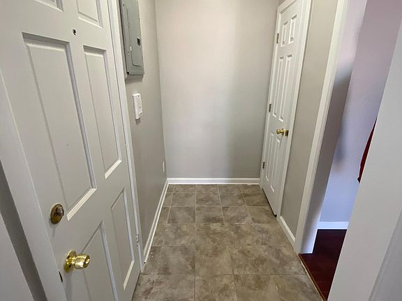 5th image of 1426 Ovington Ave #2