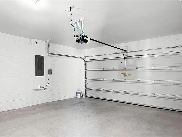 1628 Hummingbird Rd — Photo 28