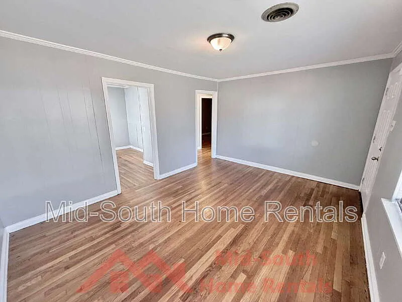 4 bed, 1.5 bath, 1314 sqft, $1,095 — Photo 4