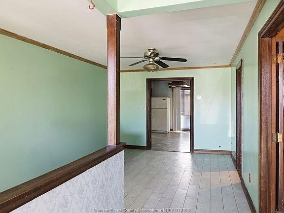 5th image of 2417 Pillette Rd