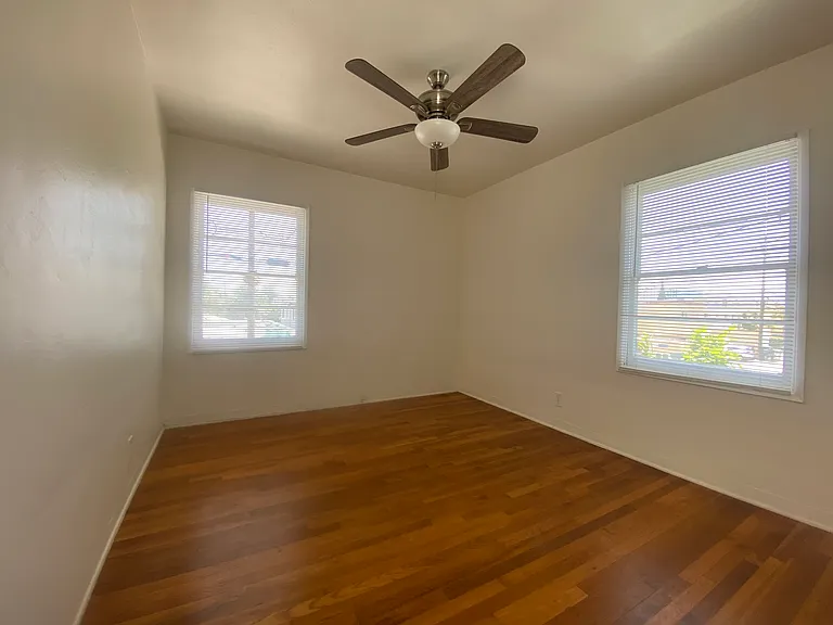 3117 Polk Ave #3117 — Photo 12