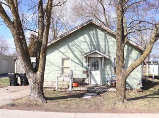 309 E Jackson St, Marshfield, MO 65706