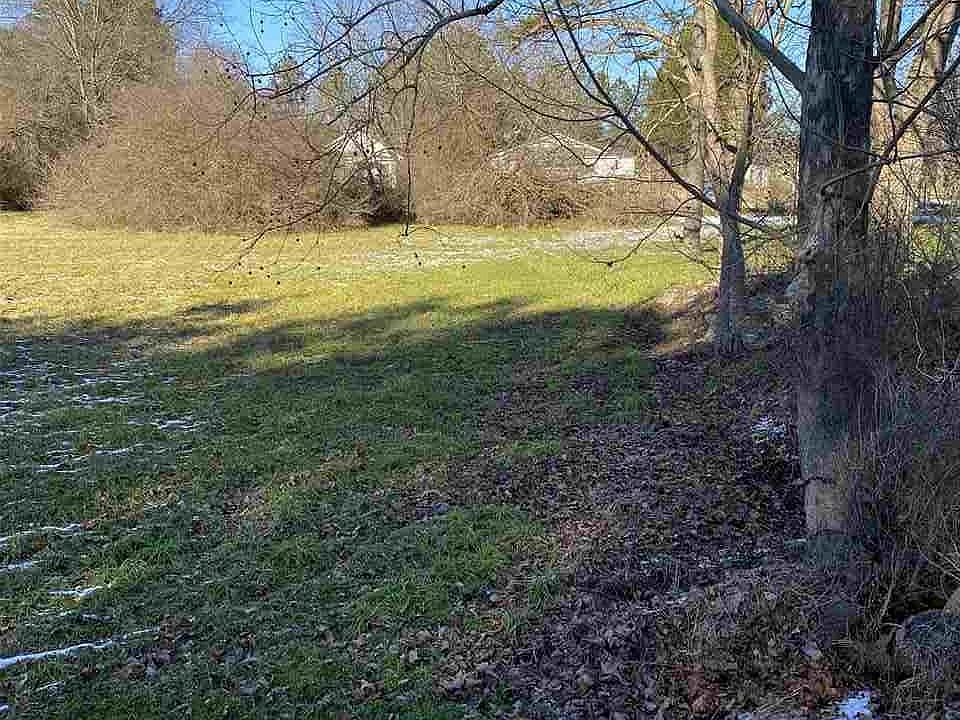 1st image of 0 W Green St