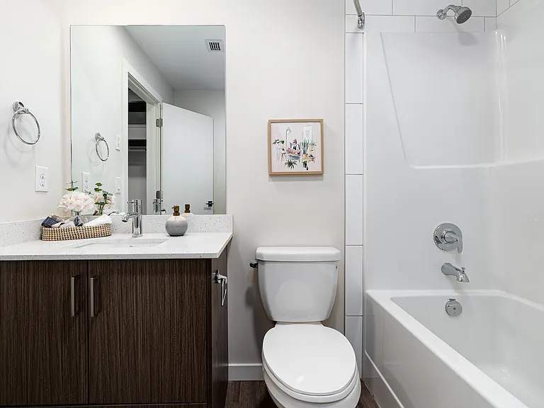 2815 109a St NW — Photo 11