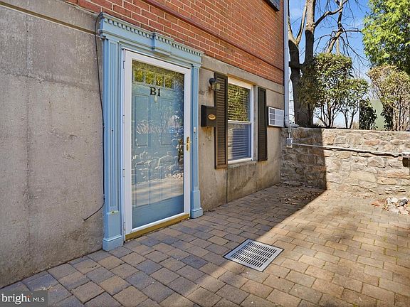 2nd image of 207 Walnut Hill Rd APT B1