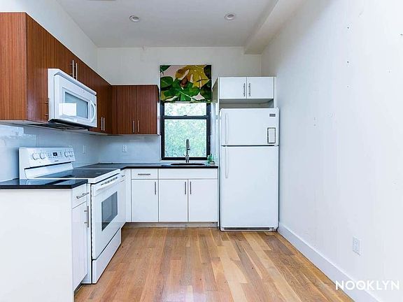 2nd image of 369 Cornelia St #2E