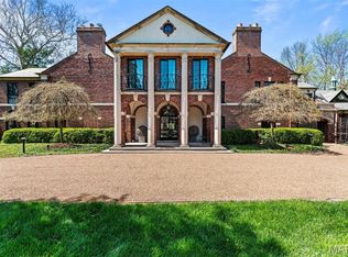 24 Brentmoor Park, Saint Louis, MO 63105