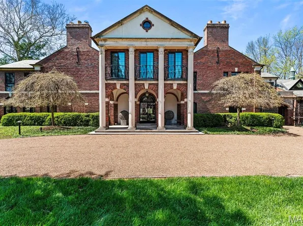 24 Brentmoor Park, Saint Louis, MO 63105