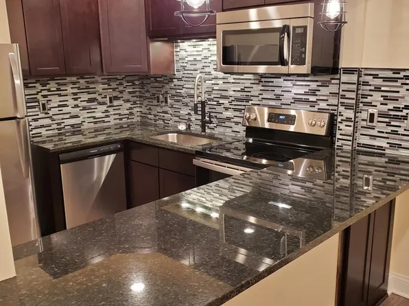 60 Stevens St W #3, Saint Paul, MN 55107