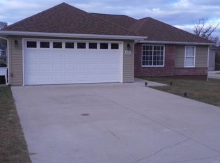 136 Kale Ct, Saint Robert, MO 65584