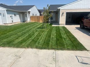 1033 Boswell Dr, Laramie, WY 82070