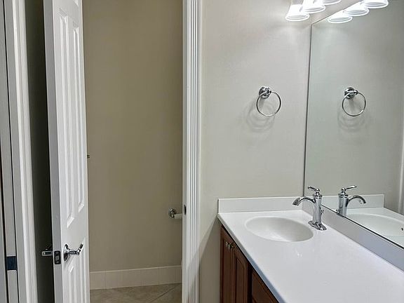 4th image of 1454 S Jeaga Dr