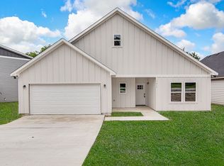 7813 Ella Young Dr, Fort Worth, TX 76135