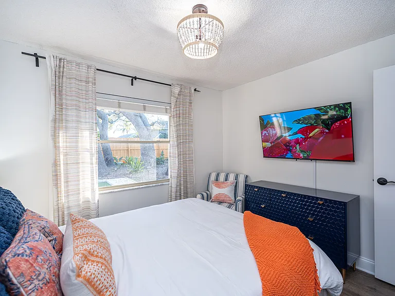 1394 Stonehenge Way — Photo 45