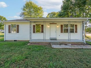 216 Cave St, Smiths Grove, KY 42171