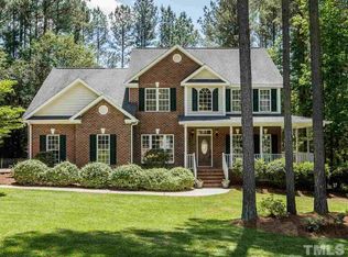 2705 Cobblestone Dr, Sanford, NC 27330