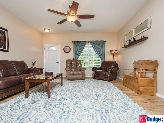 3rd image of 6075 N 146th St