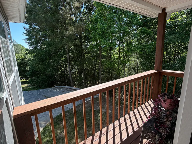 N Ridge Dr — Photo 10