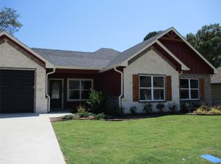 148 Pine St, Emory, TX 75440