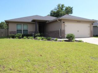 5605 Peach Dr, Milton, FL 32583