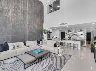 6000 Collins Ave APT 134, Miami Beach, FL 33140