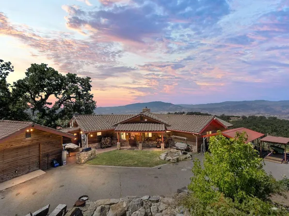 28900 Indian Point Rd, Keene, CA 93531