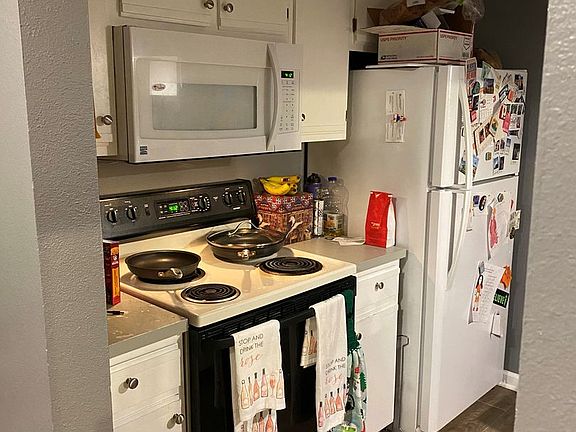 2nd image of 218 N Texas Blvd APT 107