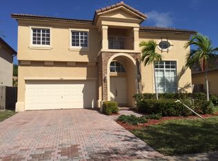 9481 SW 227th Ter, Cutler Bay, FL 33190