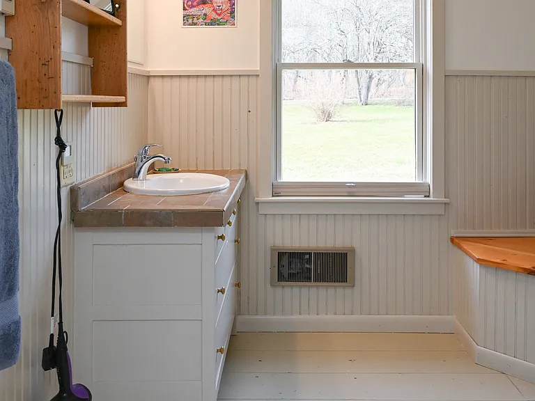 1709 Route 23C — Photo 20