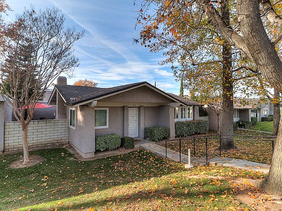 5th image of 11454 Benton St