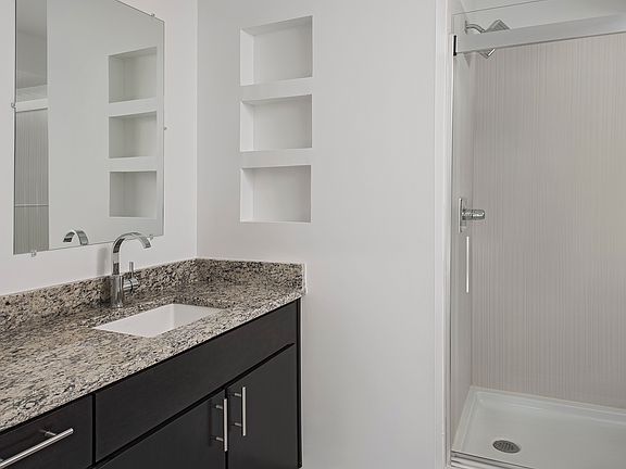 3rd image of 1462 Van Dyke St #8028