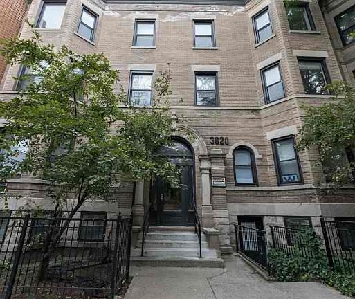 2nd image of 3820 N Sheffield Ave #1AA